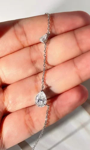 Smyoue 2.5CTTW Pear Cut All Moissanite Necklaces