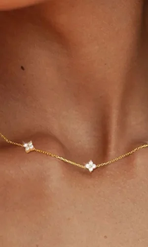 925 Silver Plated Four-leaf Flower Zircon Chain Necklace